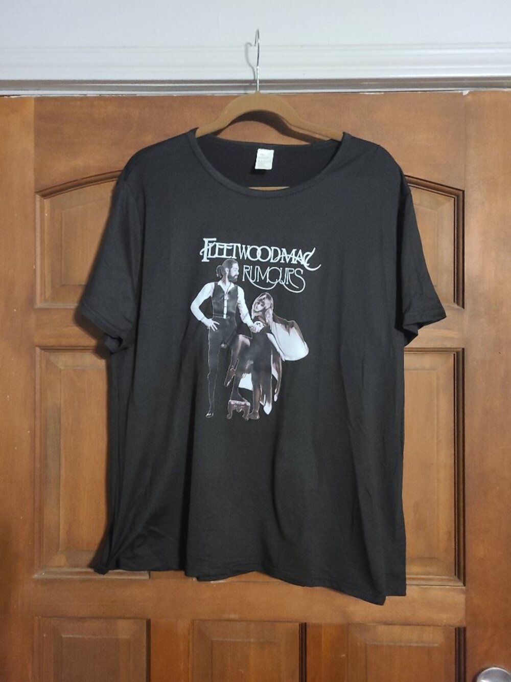 Fleetwood Mac Rumors Black Blouse Sz 1X Stevie Nicks 100% polyester Cap Sleeve